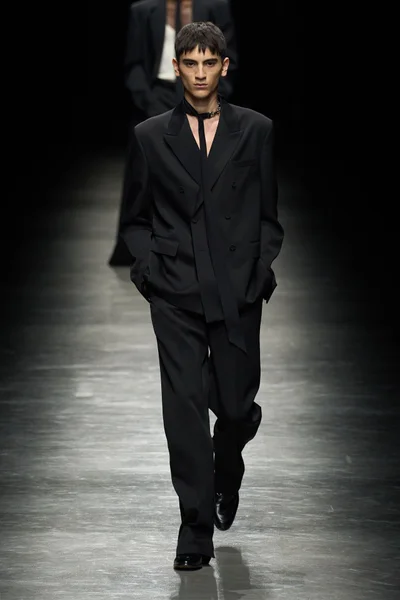 Look 55